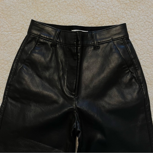 Aritzia Babaton Command Cropped Pant - Picture 2 of 4